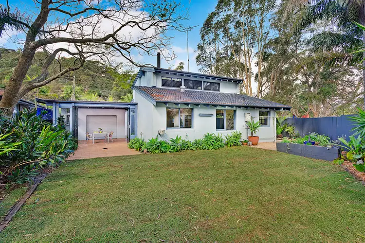 Third view of Homely house listing, 8 Tatiara Crescent, North Narrabeen NSW 2101