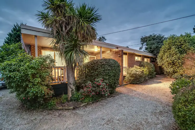 35 Gladesville Drive, Kilsyth VIC 3137