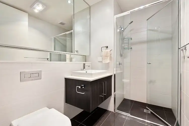 Sixth view of Homely apartment listing, 5/126 Centre Road, Brighton East VIC 3187