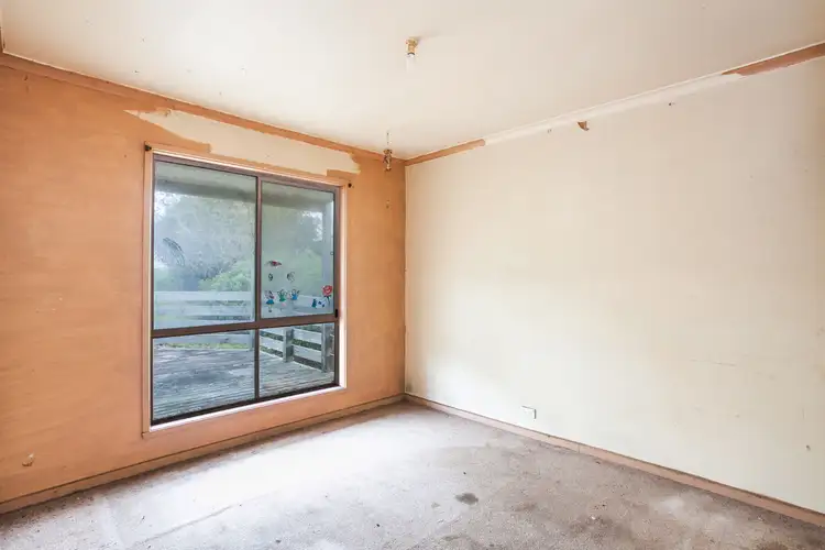 Fifth view of Homely house listing, 8 Railway Avenue, Lyonville VIC 3461