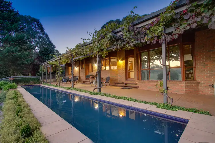 28 Emerald Beaconsfield Road, Emerald VIC 3782