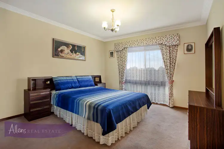 Sixth view of Homely house listing, 258 Highbury Road, Mount Waverley VIC 3149