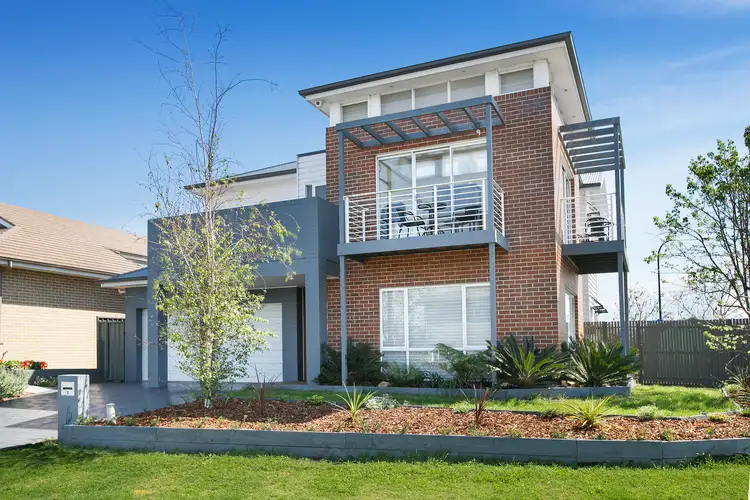 2 Riverside Crescent, Haywards Bay NSW 2530