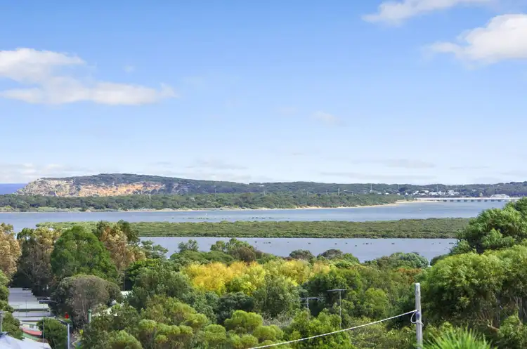 2/4-6 Driftwood Street, Ocean Grove VIC 3226