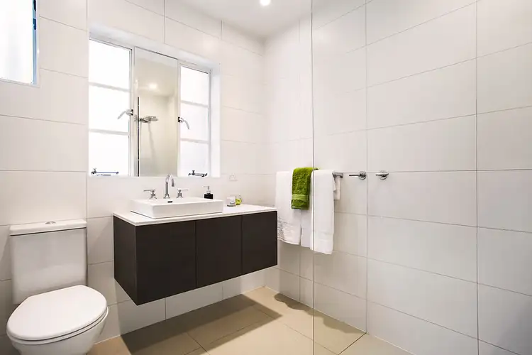 Fourth view of Homely apartment listing, 3/40 Eildon Road, St Kilda VIC 3182
