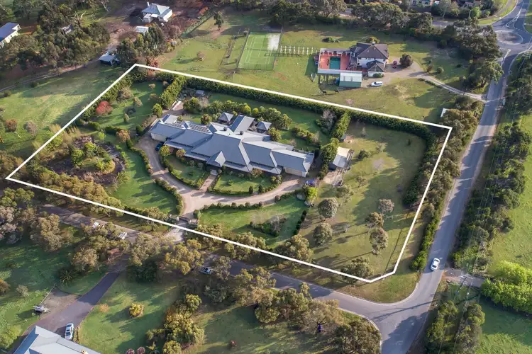 15 Reginald Way, Mount Martha VIC 3934