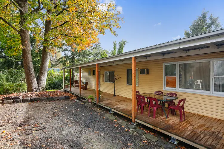 25 Joyce Road, Seville East VIC 3139