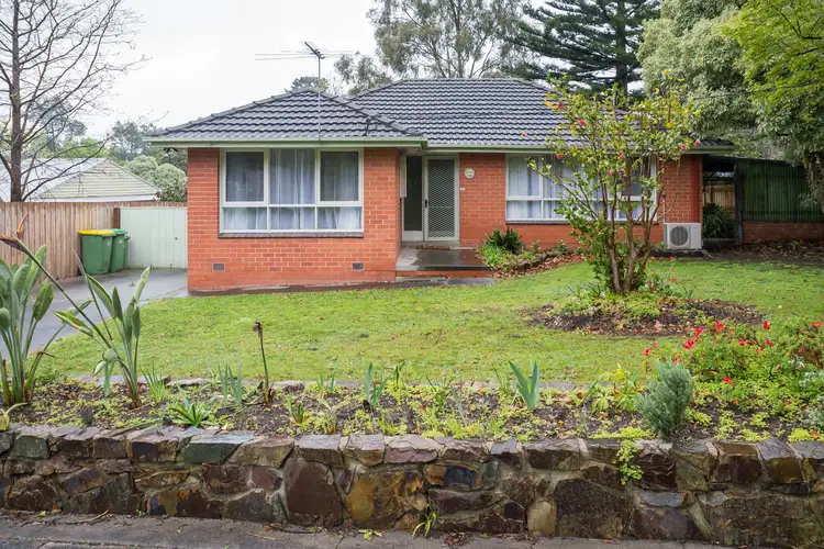 33 Irvine Street, Mount Evelyn VIC 3796