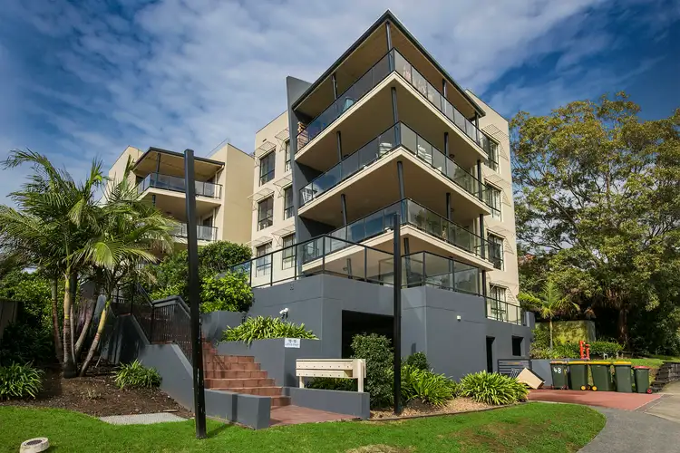 Main view of Homely unit listing, 3/13-15 Loftus Street, Wollongong NSW 2500