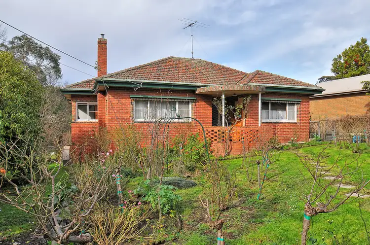 6 Sophia Grove, Tecoma VIC 3160