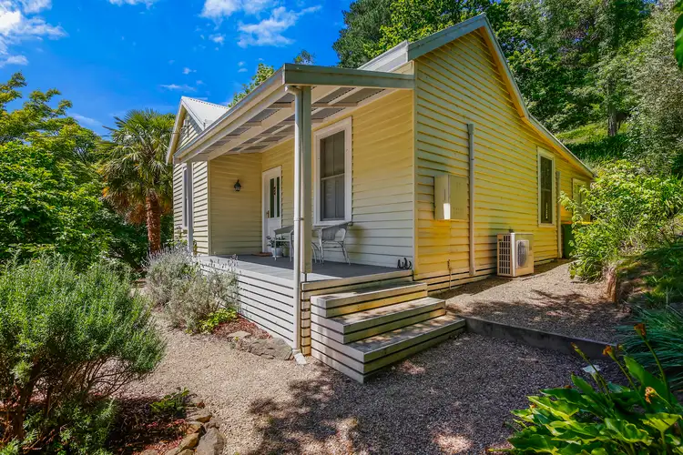 30 Station Road, Warburton VIC 3799