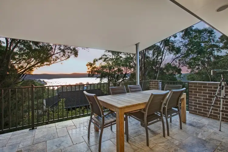 30 Llewellyn Street, Saratoga NSW 2251