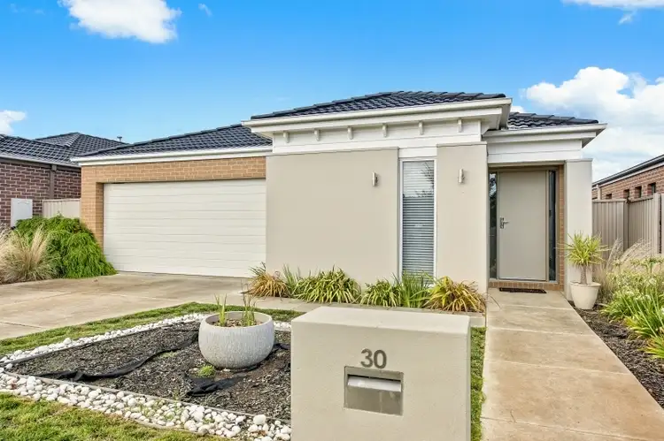 30 Creekstone Drive, Alfredton VIC 3350