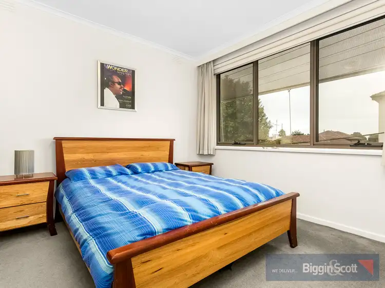 Fifth view of Homely apartment listing, 3/102 Westbury Street, St Kilda East VIC 3183
