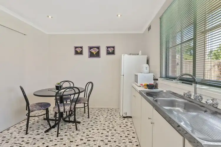 Sixth view of Homely unit listing, 4/1133 Eyre Street, Newington VIC 3350