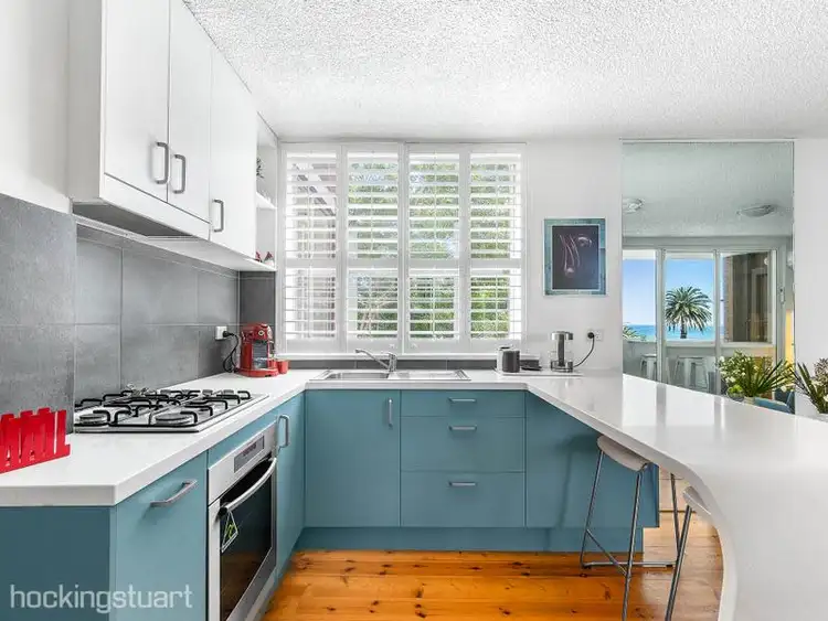 22/13 The Esplanade, St Kilda VIC 3182