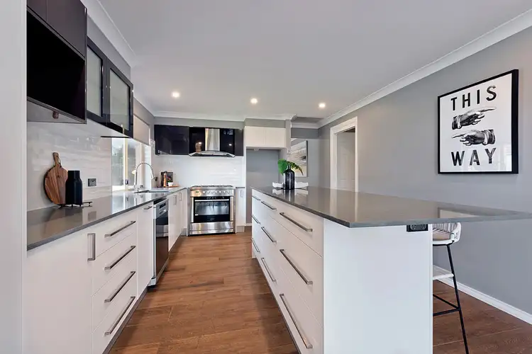 Sixth view of Homely house listing, 33 Paganini Crescent, Claremont Meadows NSW 2747