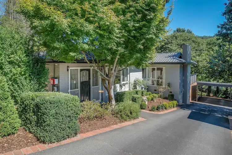5 Ivy Avenue, Kallista VIC 3791