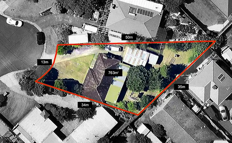 Second view of Homely house listing, 8 Swansea Grove, Mornington VIC 3931