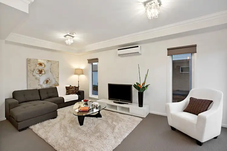 Second view of Homely townhouse listing, 6/1 Gordon Court, Ringwood VIC 3134