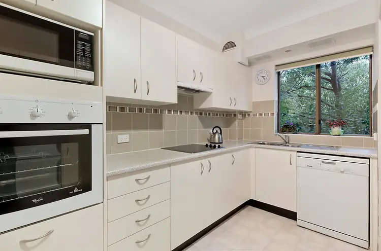 Third view of Homely apartment listing, 6/2-4 Stuart Street, Manly NSW 2095