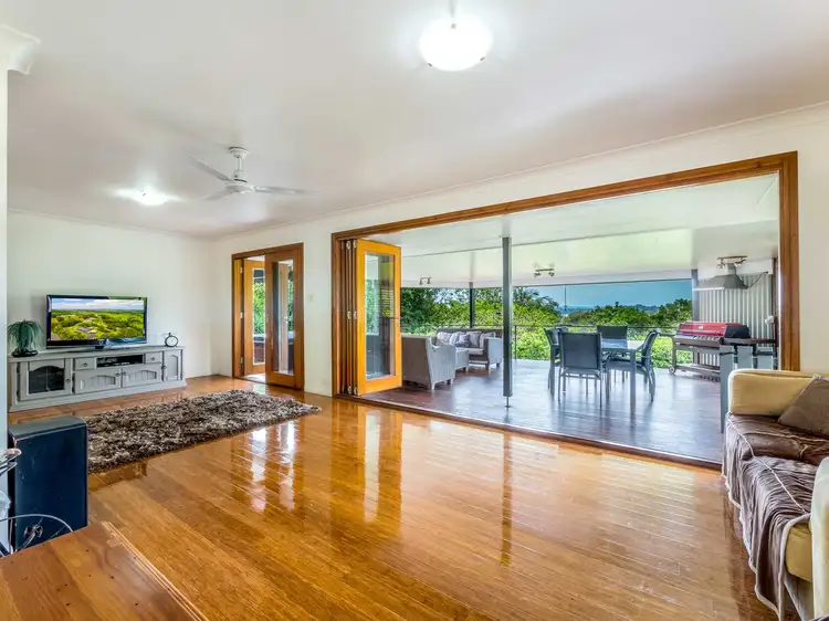42 Whispering Valley Drive, Richmond Hill NSW 2480