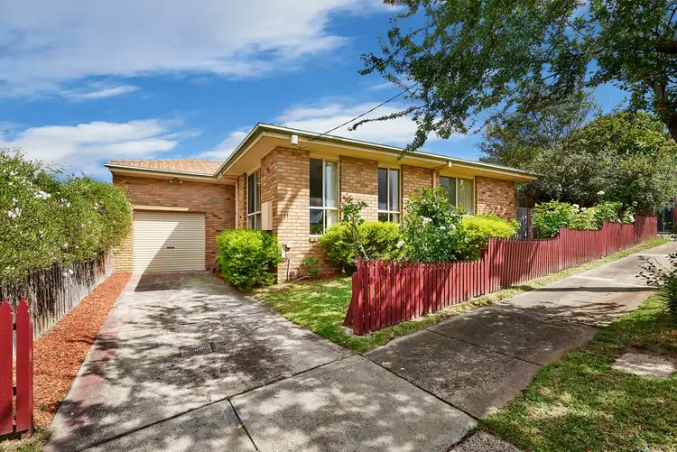 11 Harcourt Avenue, Mulgrave VIC 3170