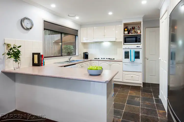 Fourth view of Homely house listing, 8 Yonde Court, Greensborough VIC 3088