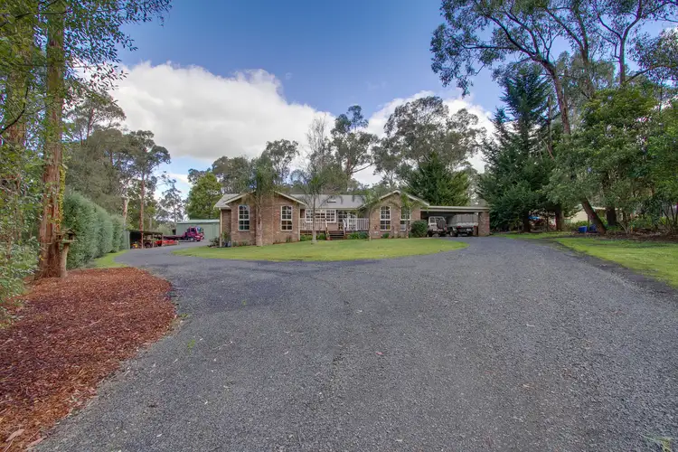 52 Avon Road, Avonsleigh VIC 3782