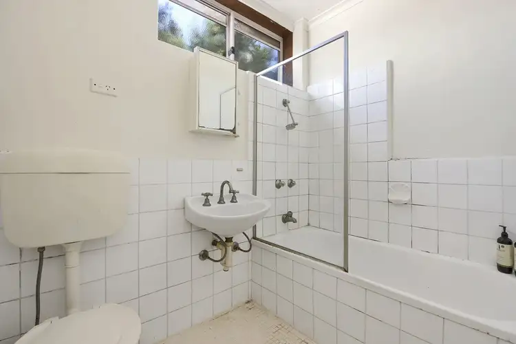 Fourth view of Homely apartment listing, 9/5 James Street, Box Hill VIC 3128