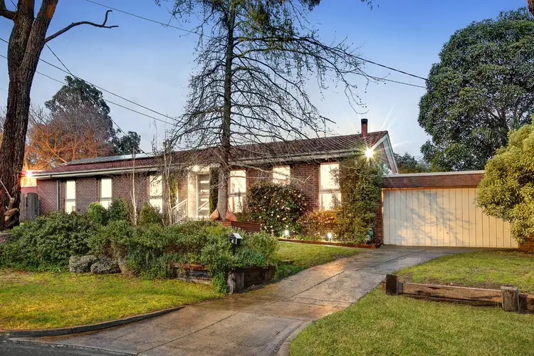 4 Suzanne Court, Ringwood North VIC 3134