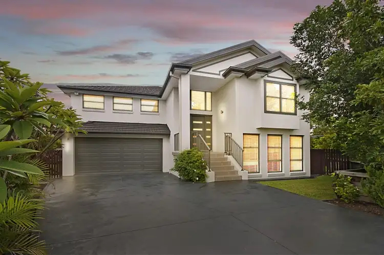 17 Victor Close, Green Point NSW 2251
