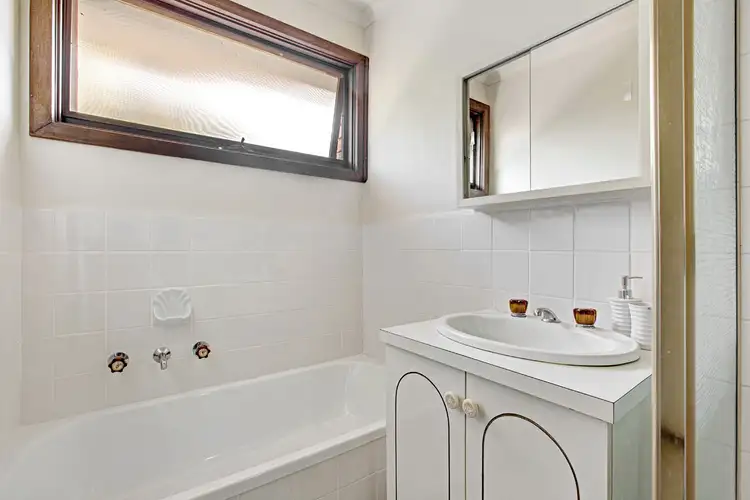 Fifth view of Homely unit listing, 2/171 Cape Street, Heidelberg VIC 3084