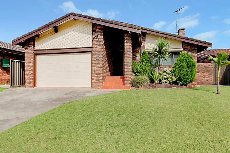 60 Roland Street, Bossley Park NSW 2176