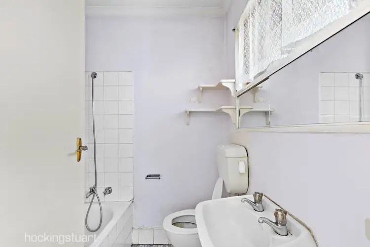 Sixth view of Homely apartment listing, 20/8 Robert Street, Elwood VIC 3184