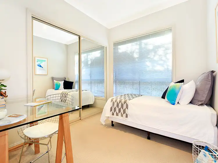 Fifth view of Homely villa listing, 2/6 Douglas Road, Fernhill NSW 2519