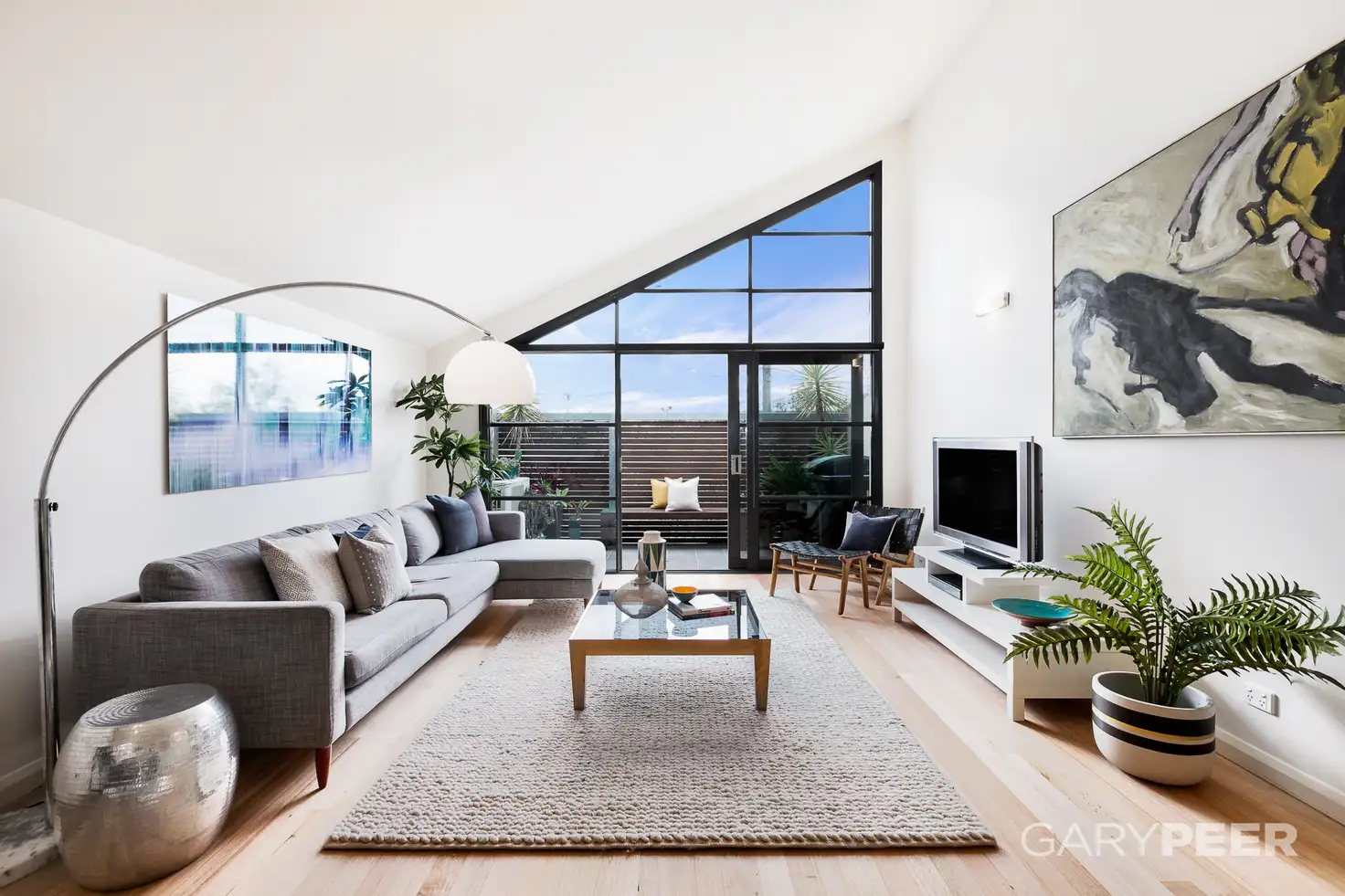 Main view of Homely townhouse listing, 5/380 Carlisle Street, St Kilda East VIC 3183