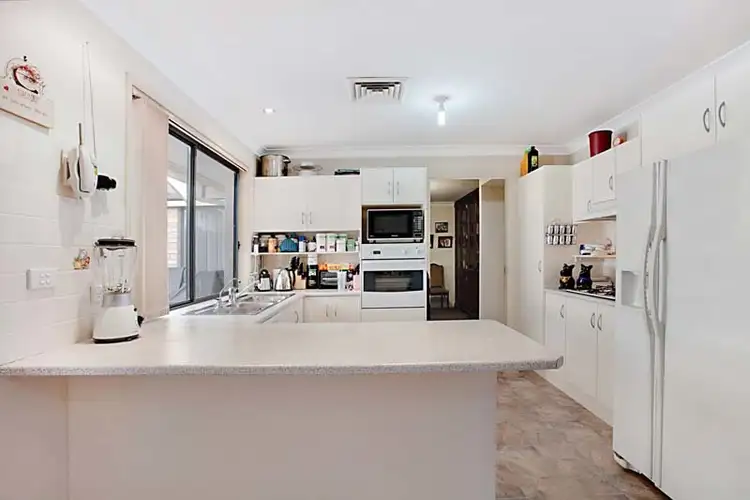 Sixth view of Homely house listing, 30 Gungarlin Drive, Horningsea Park NSW 2171