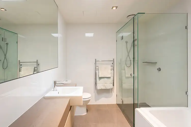 Sixth view of Homely townhouse listing, 4/55-57 Manningtree Road, Hawthorn VIC 3122