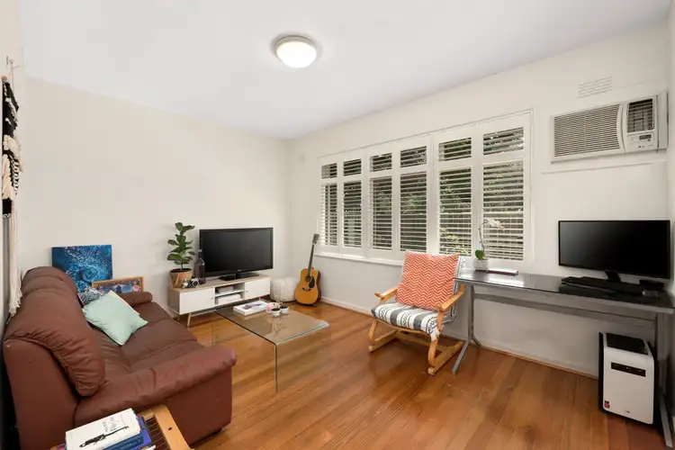 2/24 Charles Street, Elsternwick VIC 3185