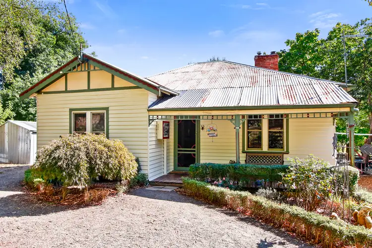 100 Barak Drive, Launching Place VIC 3139