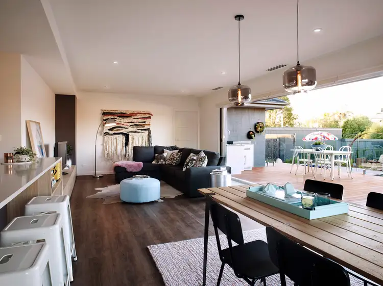 Fourth view of Homely house listing, 5 Florida Court, Moorabbin VIC 3189