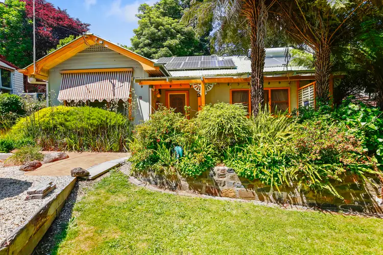 4 Giffords Road, Warburton VIC 3799