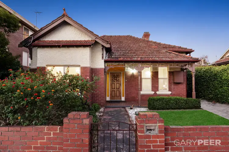 30 Oak Grove, St Kilda East VIC 3183