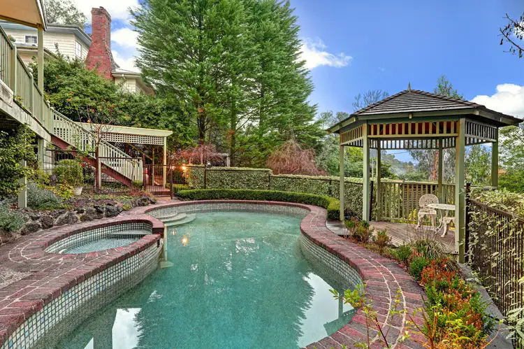 Second view of Homely house listing, 31 Glen Avenue, Croydon VIC 3136