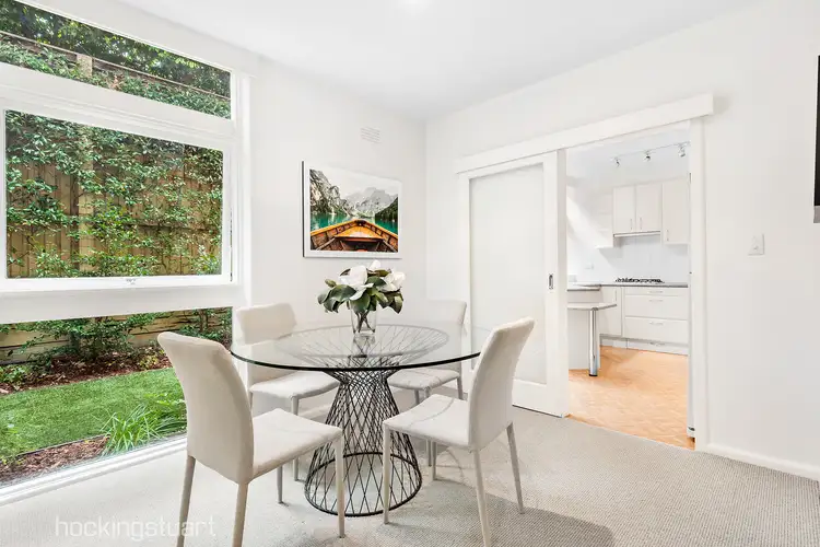 Third view of Homely apartment listing, 6/4 Avondale Road, Armadale VIC 3143
