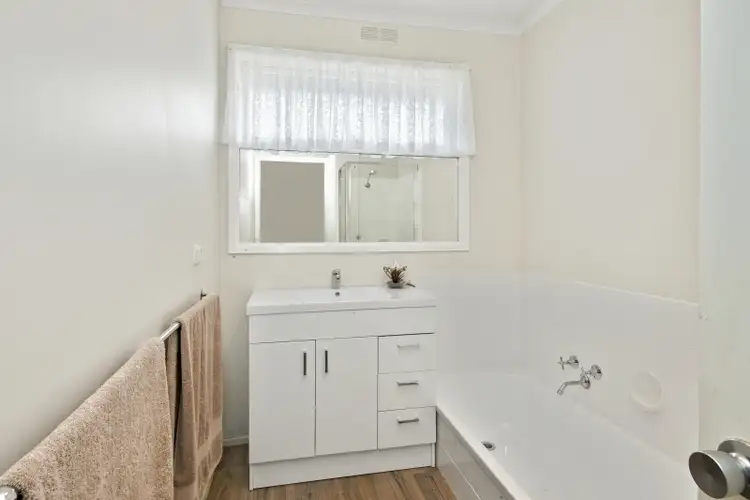 Fifth view of Homely house listing, 20 Dermot Street, Wendouree VIC 3355