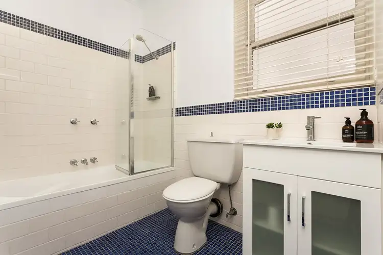 Fourth view of Homely apartment listing, 10/229 Brighton Road, Elwood VIC 3184