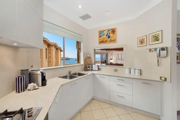 Fifth view of Homely apartment listing, 4/27 The Crescent, Manly NSW 2095