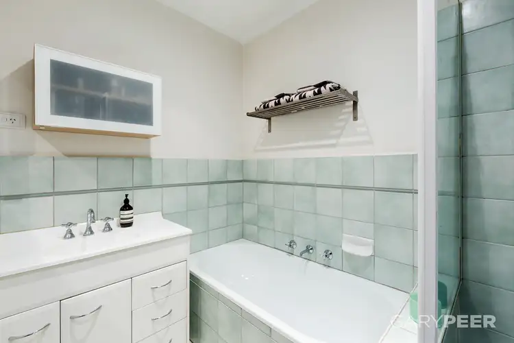Fifth view of Homely unit listing, 2/9 Argyle Street, Bentleigh East VIC 3165